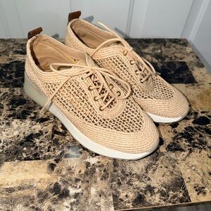 Sam Edelman Beige Woven Lace-Up Sneakers 6.5 Womens
